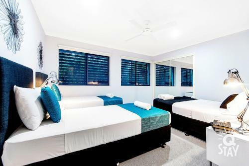 Broadbeach Waters 7 Bedroom Home With Pool - Qstay