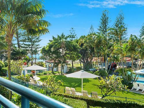 Hotel Calypso Plaza Resort Unit 215 Beachfront Studio Apartment