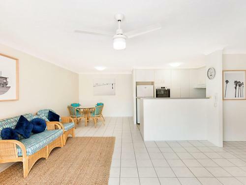 Ocean View Terrace Unit 3 - Central Coolangatta