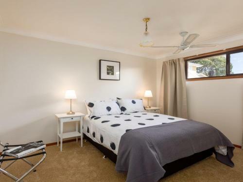 Rita Mae's On The River - Relax And Recharge