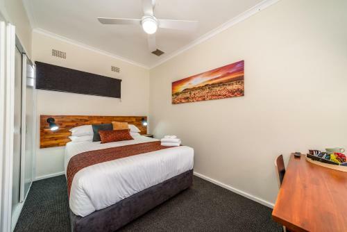 Black Sheep Motel Goulburn