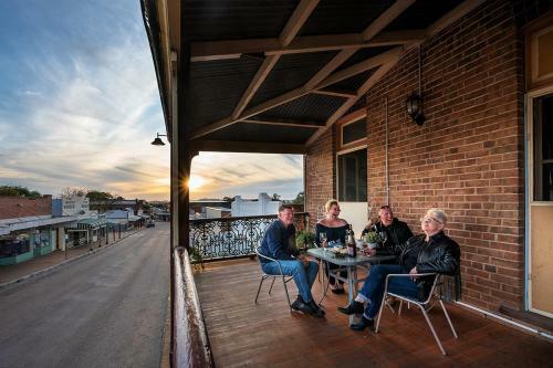 Hotel Commercial Travellers House