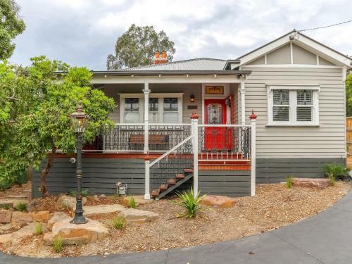 Vintage Charm On St Leonards