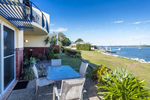 Riverview Apartments 2.1