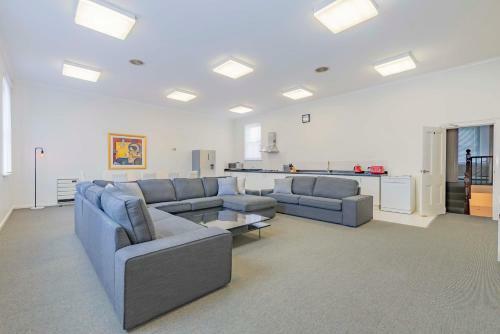 4 Bedroom House - Hobart Cbd - Free Parking