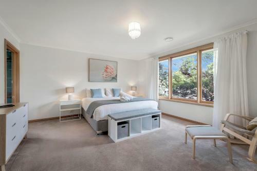 Luxury 6 Bedroom Home With Pool And Spa