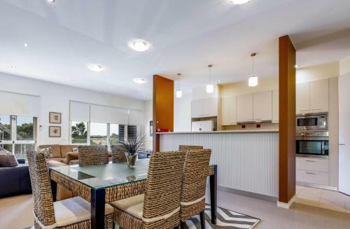 Coastal Soul Villa @ Broadbeach