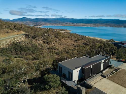Jindy House Brand New And Stylish Amazing Views