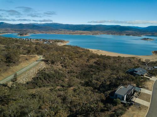 Jindy House Brand New And Stylish Amazing Views