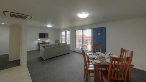 Inverell Rsm Club Motel