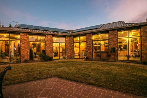 Hampton Downs, Indoor Pool