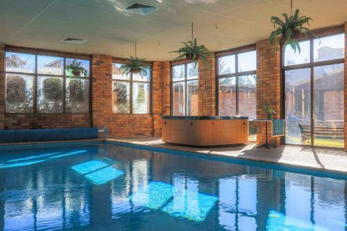 Hampton Downs, Indoor Pool