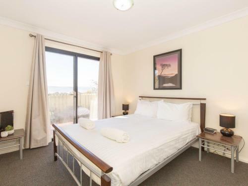 Alaska 8 Poley Cow Lane