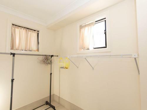 Alaska 8 Poley Cow Lane