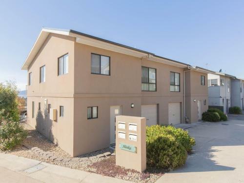 Alaska 8 Poley Cow Lane