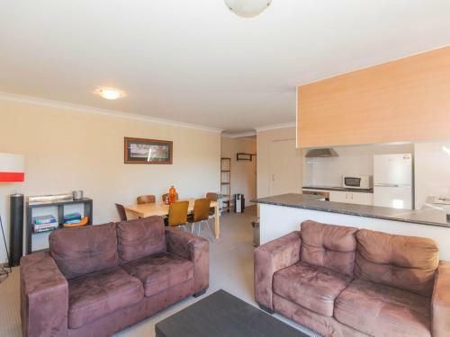 Apartamento Central Park 18 1 Snowy River Ave