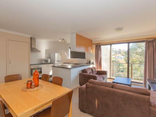 Apartamento Central Park 18 1 Snowy River Ave