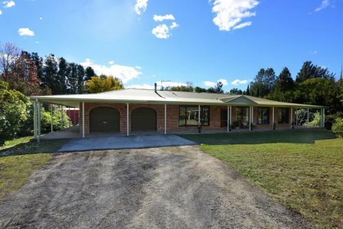 The Ambers - Comfortable Family Getaway!