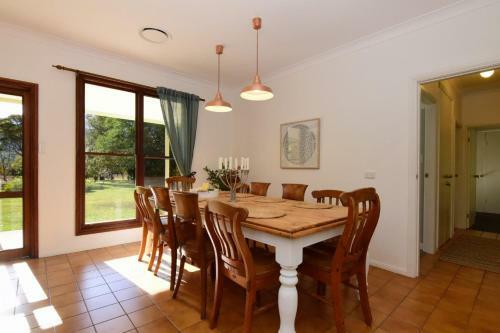 The Ambers - Comfortable Family Getaway!