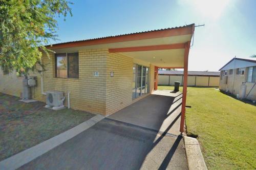 Sun River Chalet 10 Kalbarri Wa