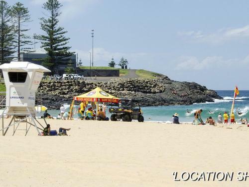 At The Beach - Kiama Surf Beach At Your Doorstep