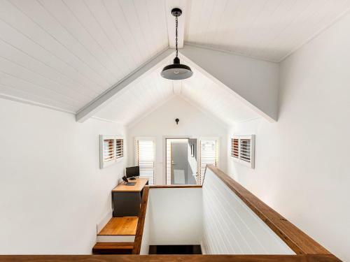 Corner Cottage