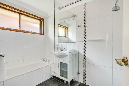 Relaxed Holiday House At Kiama