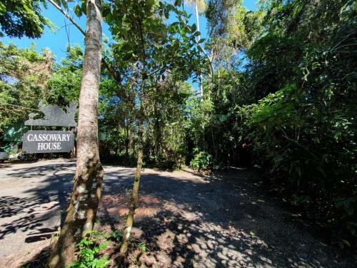 Lodge Cassowary House