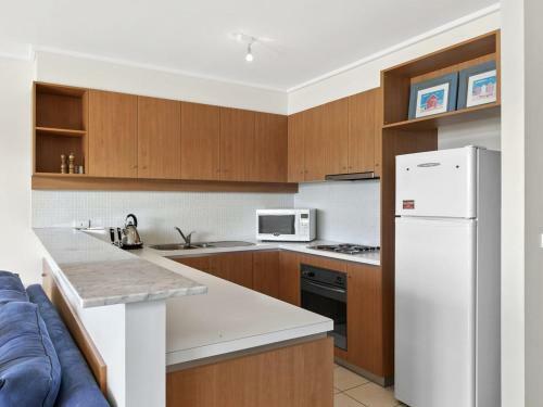 Apartment 29 Pacific Apartments - Grand Escape With Ocean Views