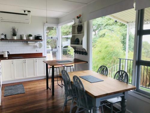 Estuary Cottage, Mandurah, Dawesville