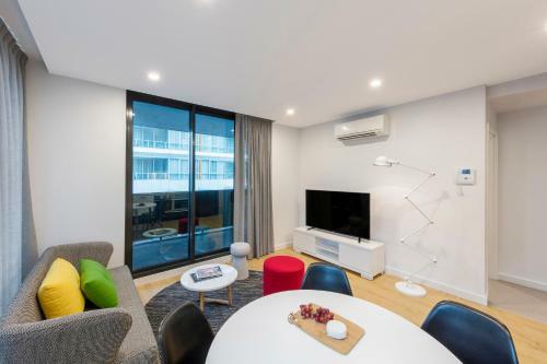 Apartments @ 57 City