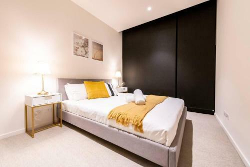 Stunning Opera Apartment-st Kilda Rd