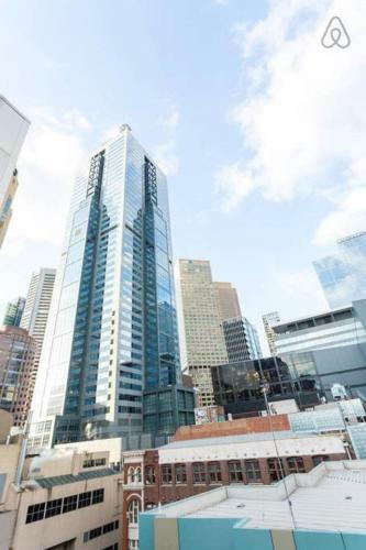 Apartamento Penthouse At Graffiti Laneways & Top Restaurants