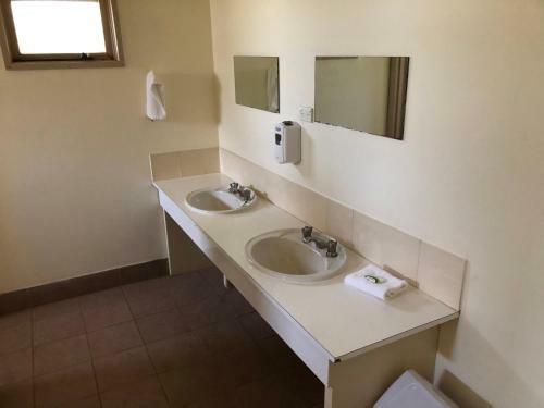 El Kanah Retreat - The Village