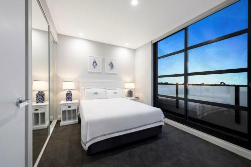 The Hamptons Apartments - St Kilda