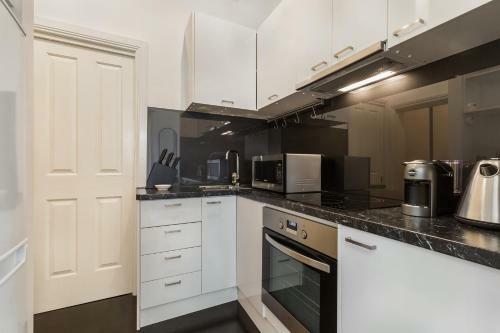 Apartamento Chic Cbd Studio In Heritage House With Pool And Bbq