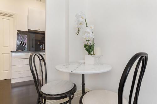 Apartamento Chic Cbd Studio In Heritage House With Pool And Bbq