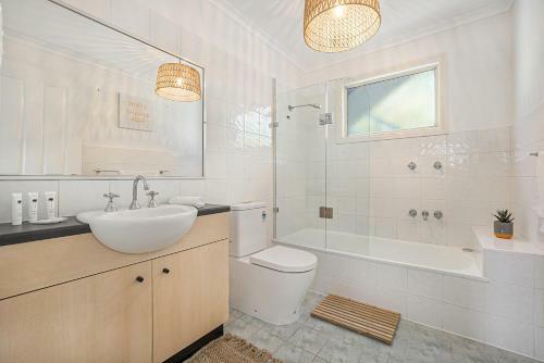Apartamento 2-bed Unit With Courtyard 15 Min From St Kilda Beach