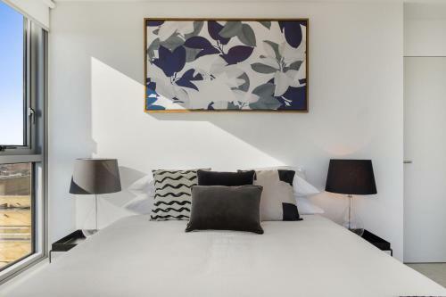 Apartamento Breathtaking Unit With City And Racecourse Views