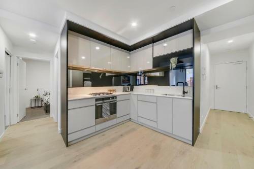 Apartamento A Stylish 2br Apt, 5-min Walk To Melbourne Central