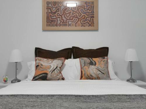 Hawthorn Elegant Lifestyle 1 Bedroom Apartment
