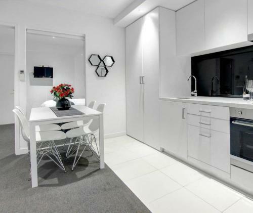 Readyset Apartments On Little Collins