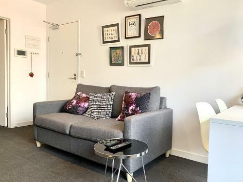 Readyset Apartments On Little Collins