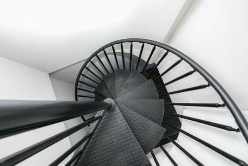 Readyset Apartments On Spencer West