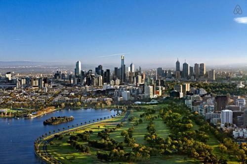 Apartamento 2br Suites On Bourke, Perfect Location, Views