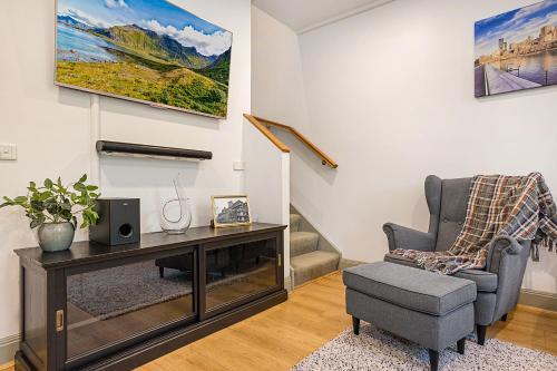 Apartamento Comfy 2-bed Unit In Cbd With Pool, Parking And Gym