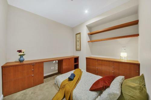 Apartamento A Charming & Spacious 3br Home With Free Parking