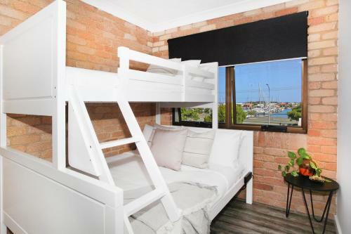Illawong Apartment 7