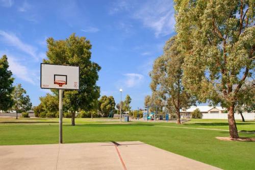 Parkview - Echuca Holiday Homes