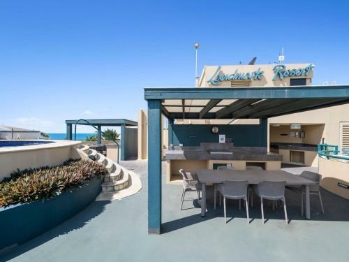 Landmark 10143 - Studio Apartment On Mooloolaba Esplanade, Steps From Mooloolaba Beach!